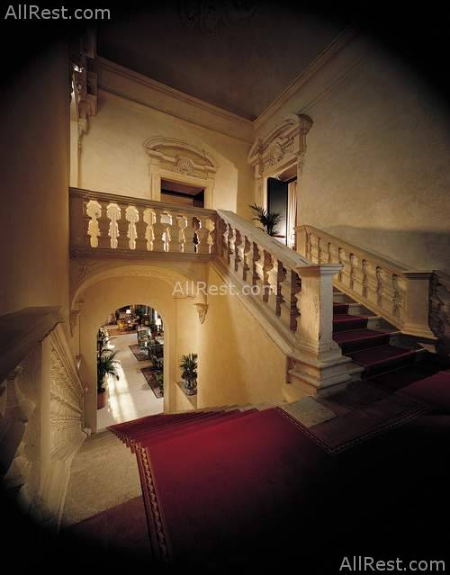 Palazzo Arzaga 8